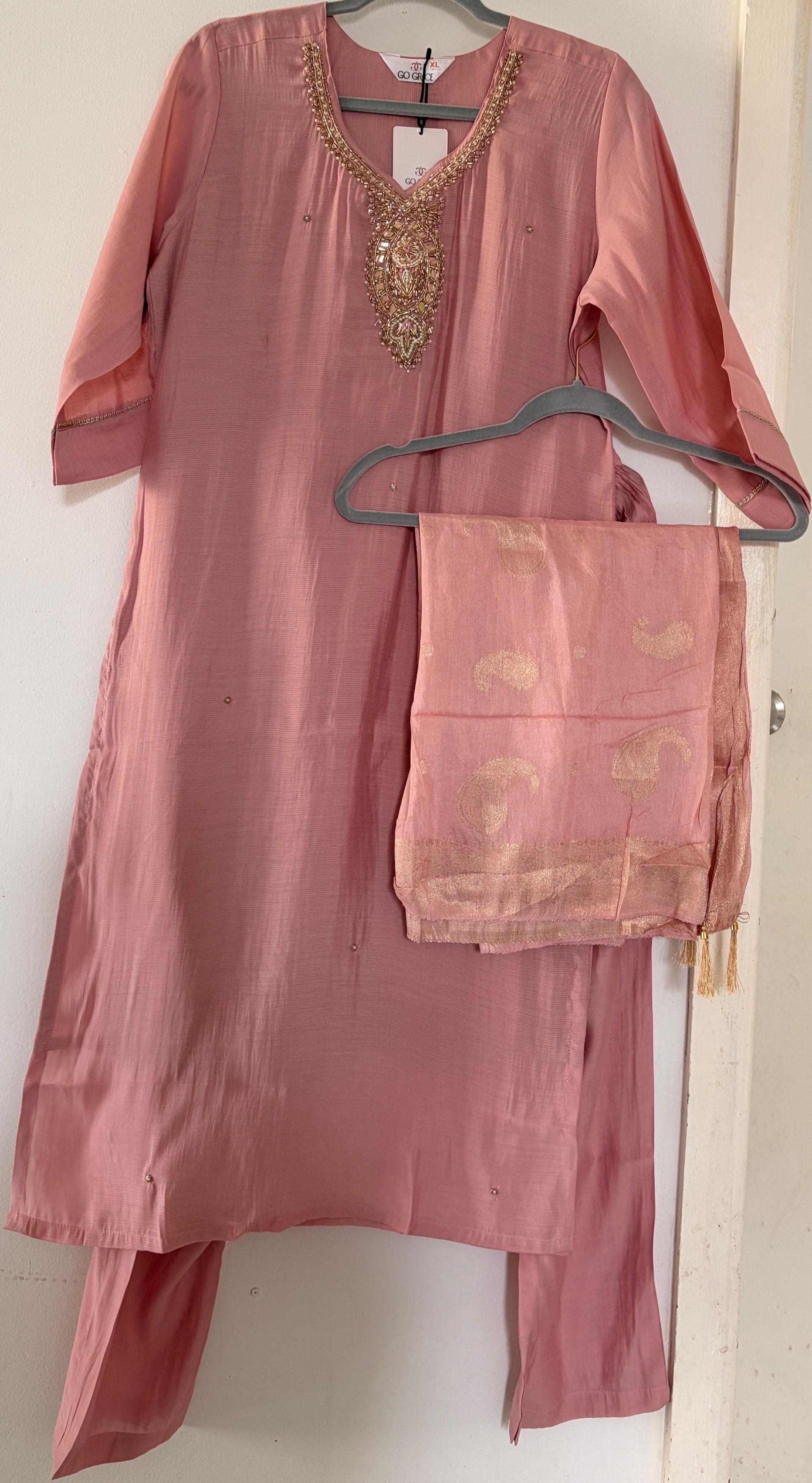 Original muted rose pink three-piece set with beaded V neckline, straight trousers and paisley dupatta